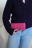 WOC petite chaine Dior en cuir verni rose - Photo 3