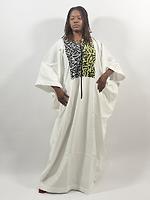 Robe - Photo 2