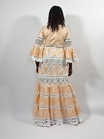 Robe - Photo 2