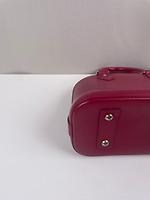 Sac Louis Vuitton Alma BB en cuir épi framboise - Photo 6