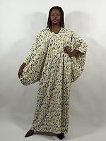 Robe - Photo 2
