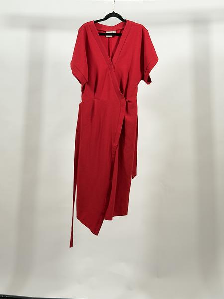 Robe cache cœur rouge