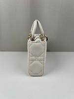 Sac bandoulière Dior Lady D-Joy médium blanc en tissu - Photo 9