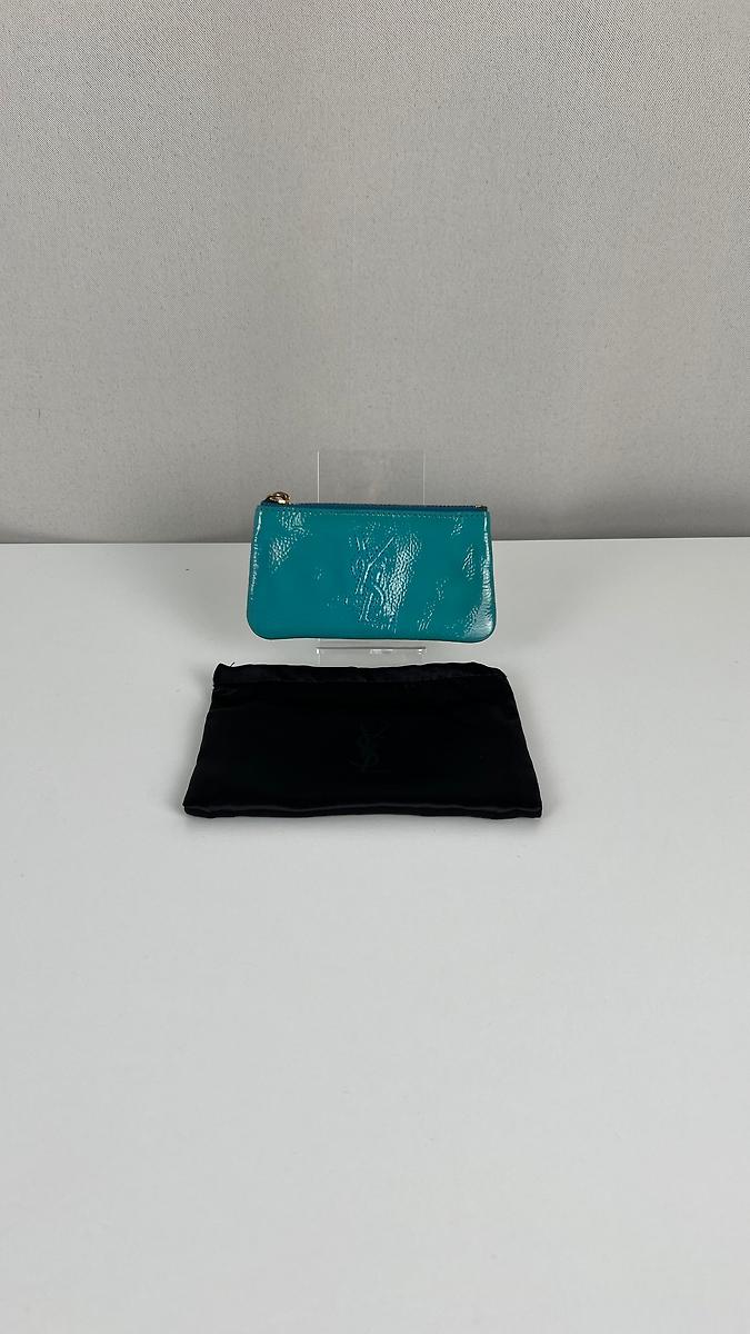 Pochette à clés / portemonnaie Saint Laurent en cuir verni turquoise
