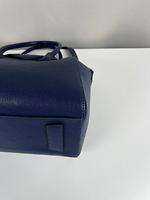 Sac à main Givenchy Antigona cuir bleu nuit - Photo 10