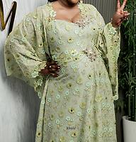 Robe perlé très belle couleur vert dorée  - Photo 5