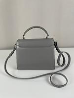 Sac bandoulière gris Cassandra de Saint Laurent - Photo 4