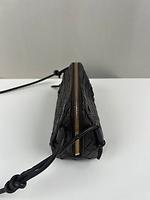 Bottega Veneta sac pochette marron intrecciato - Photo 10