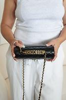 Sac Chanel top handle cuir noir - Photo 3
