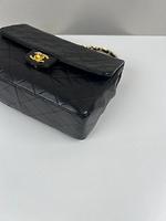 Sac Chanel Vintage en cuir noir square - Photo 7
