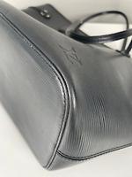 Sac cabas Louis Vuitton Neverfull MM cuir épi noir de2018 - Photo 9