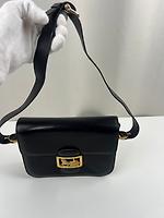Sac Céline triomphe calèche en cuir noir vintage - Photo 10