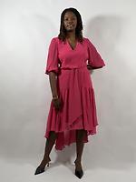 Robe - Photo 2