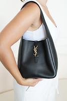 Sac Saint Laurent 5 à 7 hobo noir - Photo 2