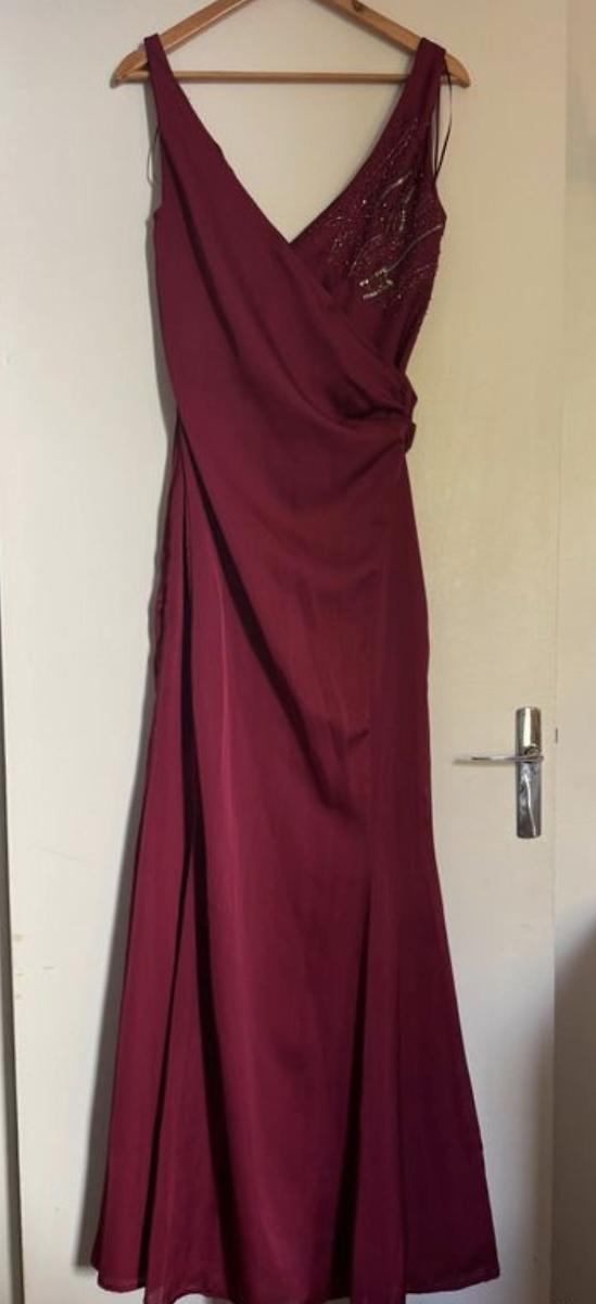 Robe de soirée bordeaux 