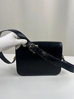 Céline triomphe en cuir noir vintage - Photo 4