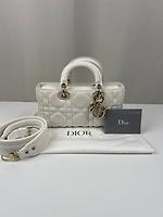 Sac bandoulière Dior Lady D-Joy médium blanc en tissu - Photo 6
