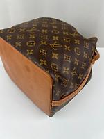Sac Noé PM en toile Monogram Louis Vuitton - Photo 10