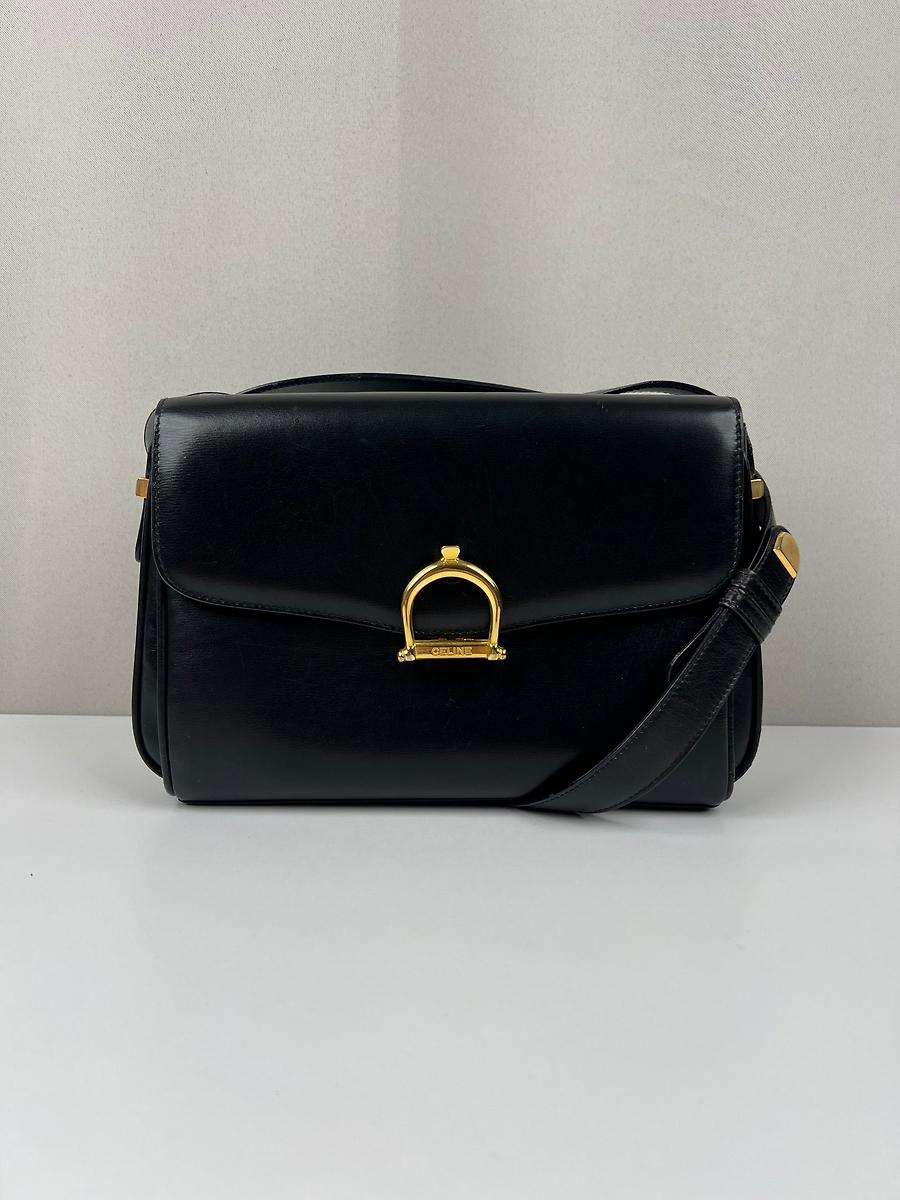 Sac porté épaule Céline en cuir noir vintage