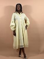 Robe - Photo 1
