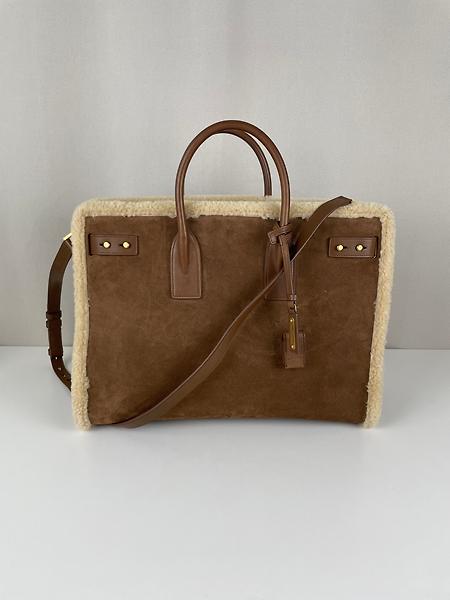 Sac de jour Saint Laurent grand modèle en daim et fourrure