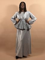 Robe - Photo 3