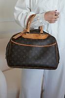 Sac Louis Vuitton Deauville monogramme - Photo 2