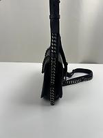 Sac hobo Chanel en cuir noir - Photo 8