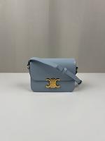 Sac bandoulière Céline Triomphe Teen cuir bleu ciel - Photo 1