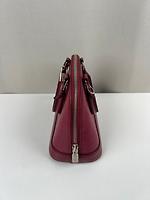 Sac Louis Vuitton Alma BB en cuir épi framboise - Photo 7