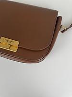 Sac bandoulière Saint Laurent Betty en cuir marron - Photo 9