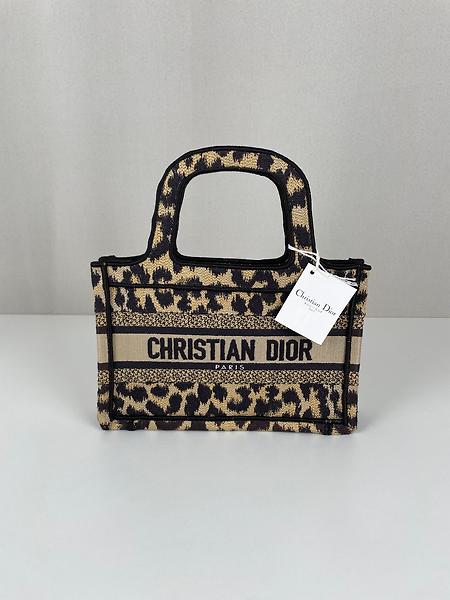 Sac Mini Dior Book Tote imprimé léopard