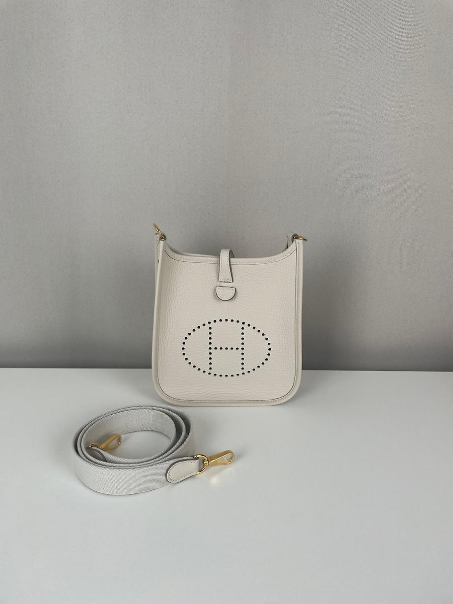 Sac Hermès Evelyne 16 TPM couleur craie