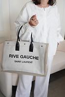Sac cabas Saint Laurent rive gauche beige - Photo 2
