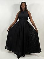 Robe brodé  - Photo 2