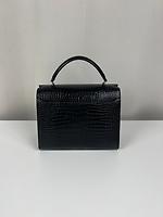 Sac Cassandra Saint Laurent en cuir noir embossé - Photo 5