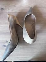High heels - Photo 2