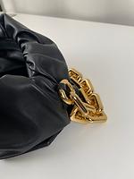 Sac porté épaule Bottega Veneta chaîne cuir noir - Photo 8