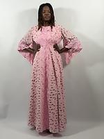 Robe - Photo 1