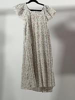 Robe - Photo 1