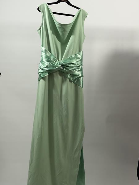 Long dress