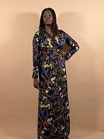 Robe - Photo 1