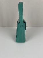 Petit sac Chanel en cuir vert - Photo 6