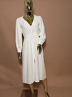 Robe - Photo 1