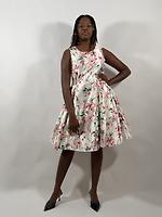 White floral dress - Photo 2
