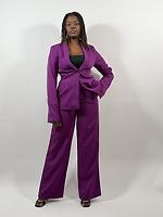 Tailored suit - Photo 1