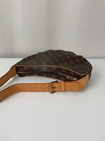 Louis Vuitton Croissant PM monogram - Photo 9