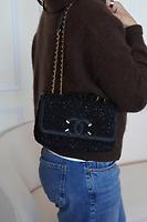 Chanel sac en tweed noir - Photo 2