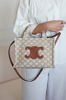 Petit cabas Céline Triomphe tissu marron avec bandoulière - Photo 3