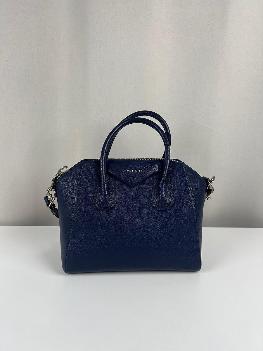 Sac à main Givenchy Antigona cuir bleu nuit
